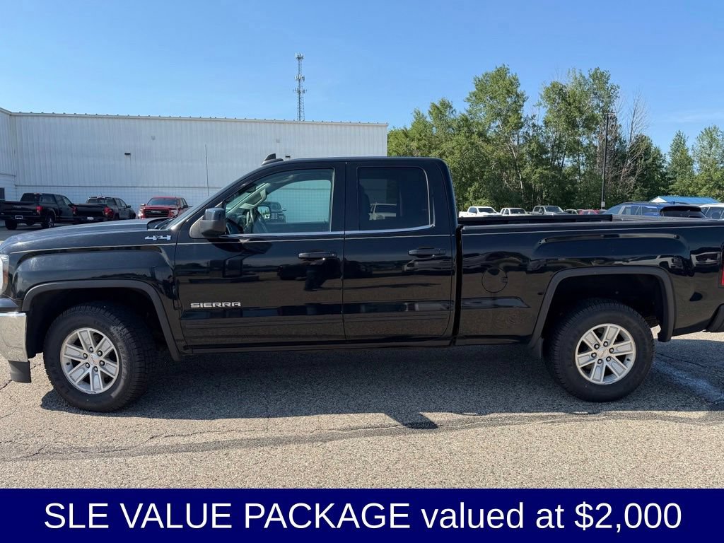 Used 2018 GMC Sierra 1500 SLE w/ SLE Value Package AWD/4WD image 3