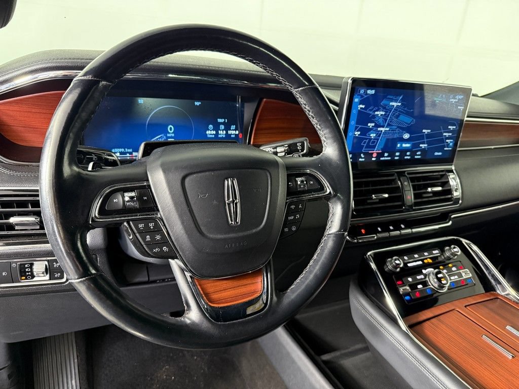 Used 2024 Lincoln Navigator L 4WD image 27