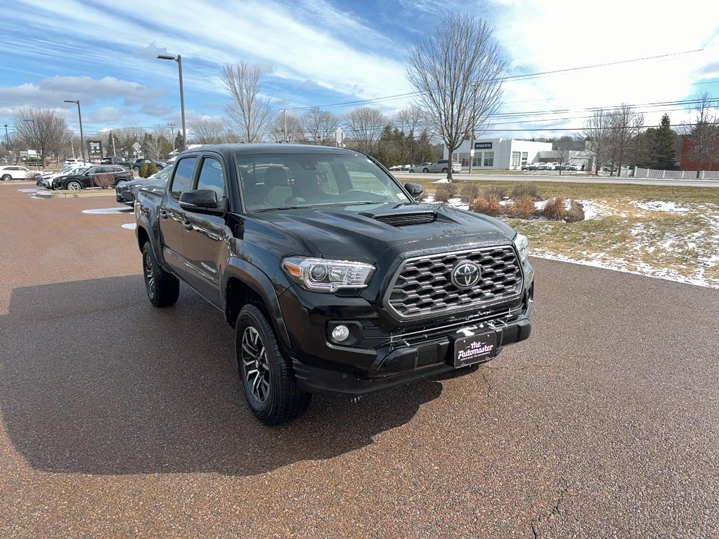 Used 2022 Toyota Tacoma image 3