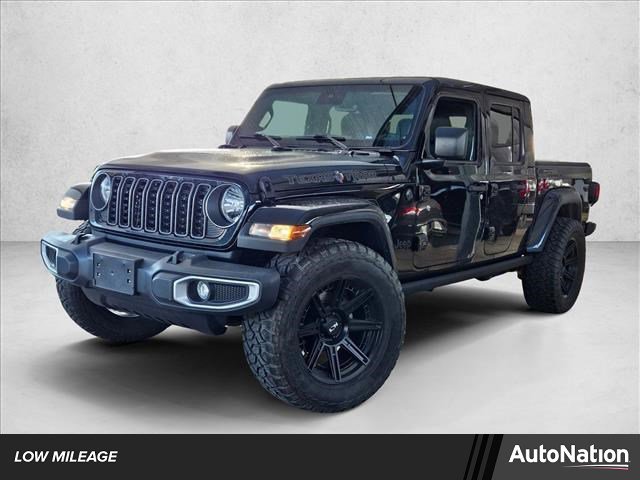 Used 2025 Jeep Gladiator Sport video 1