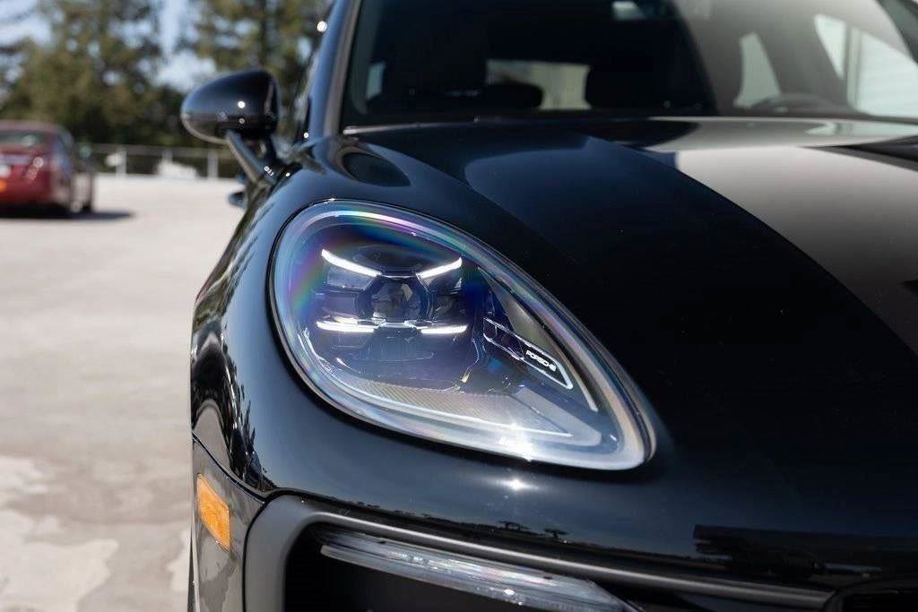 New 2026 Porsche Macan image 83