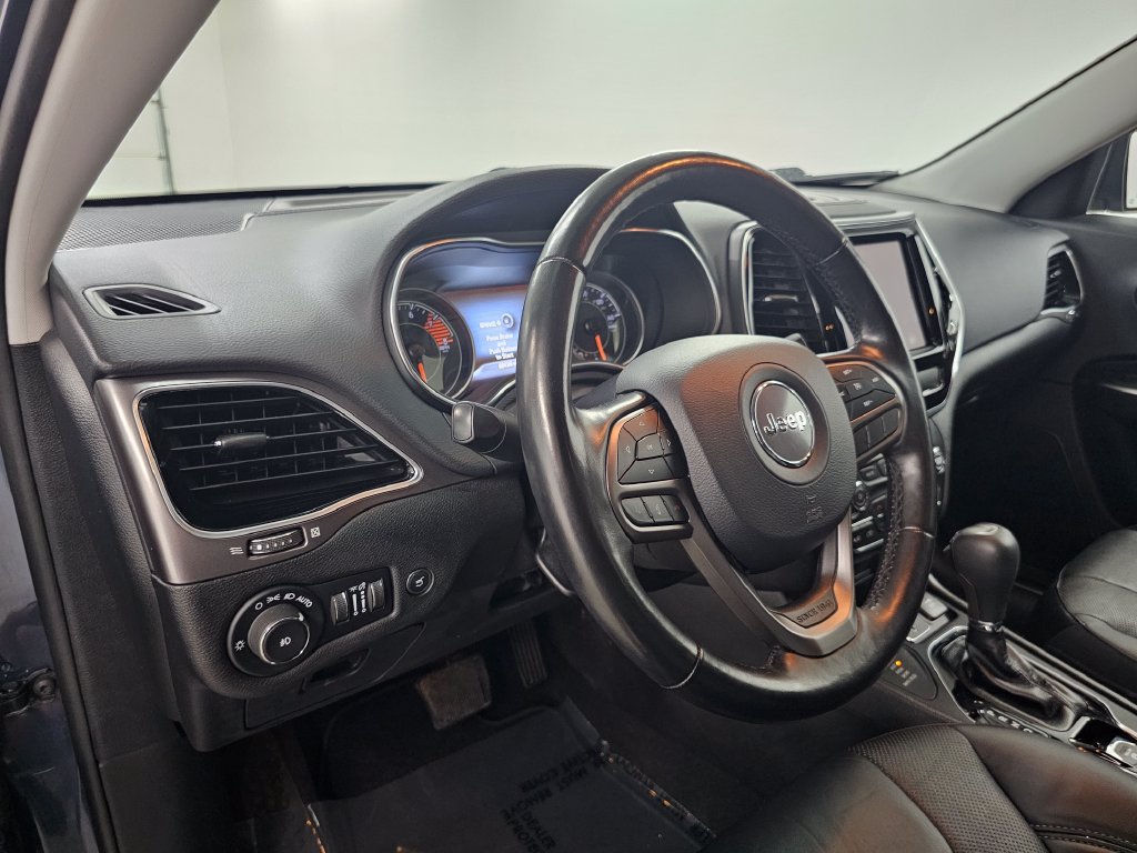 Used 2020 Jeep Cherokee Limited AWD/4WD image 10