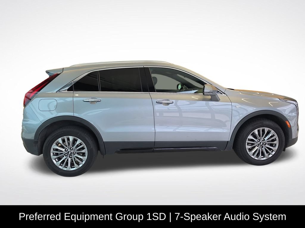 Used 2025 Cadillac XT4 Premium Luxury FWD image 7