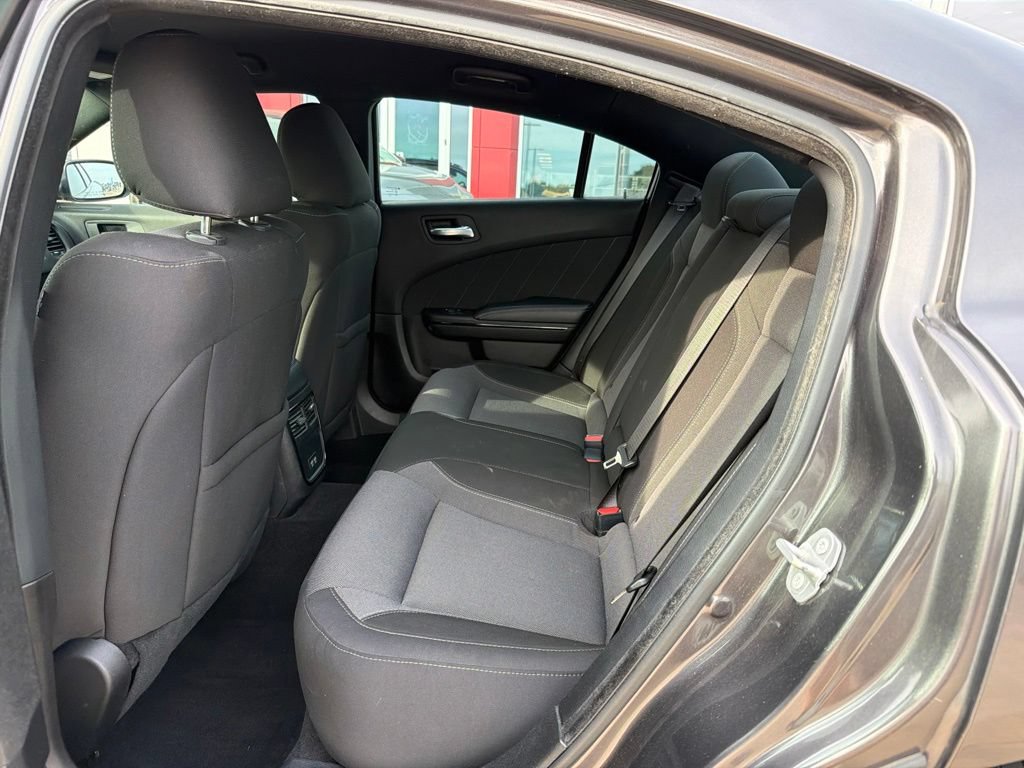 Used 2022 Dodge Charger SXT w/ Blacktop Package RWD image 15
