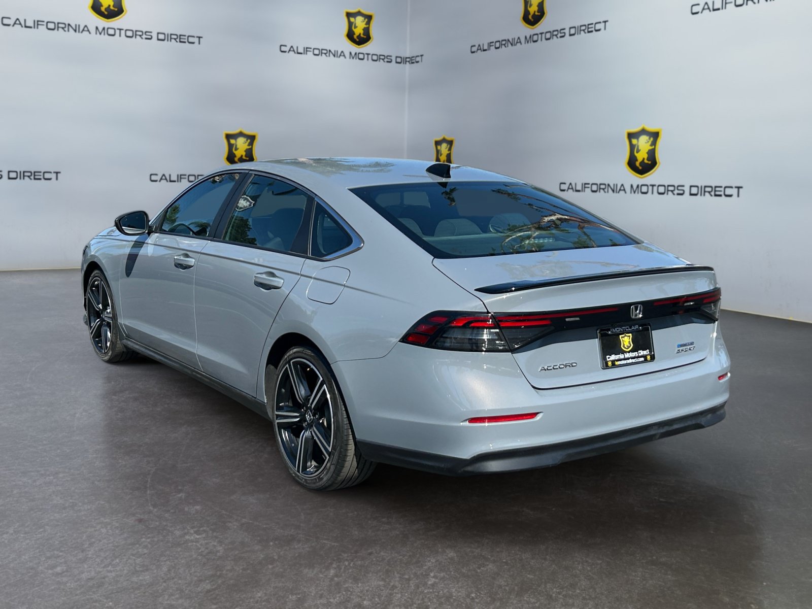 Used 2024 Honda Accord Sport image 3
