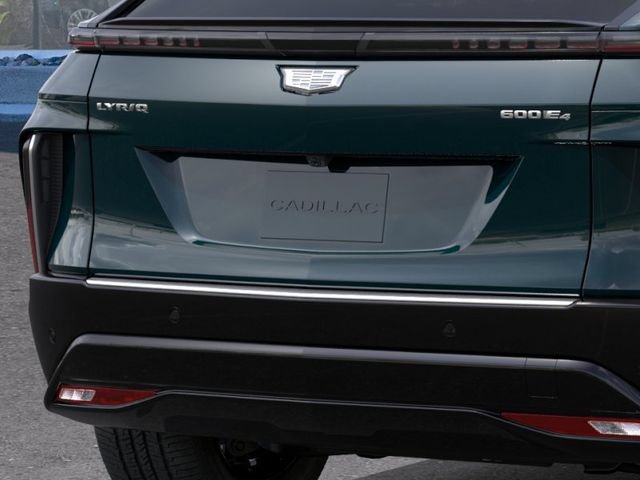 New 2026 Cadillac Lyriq Luxury w/ LPO, Floor Liner Package AWD/4WD image 14