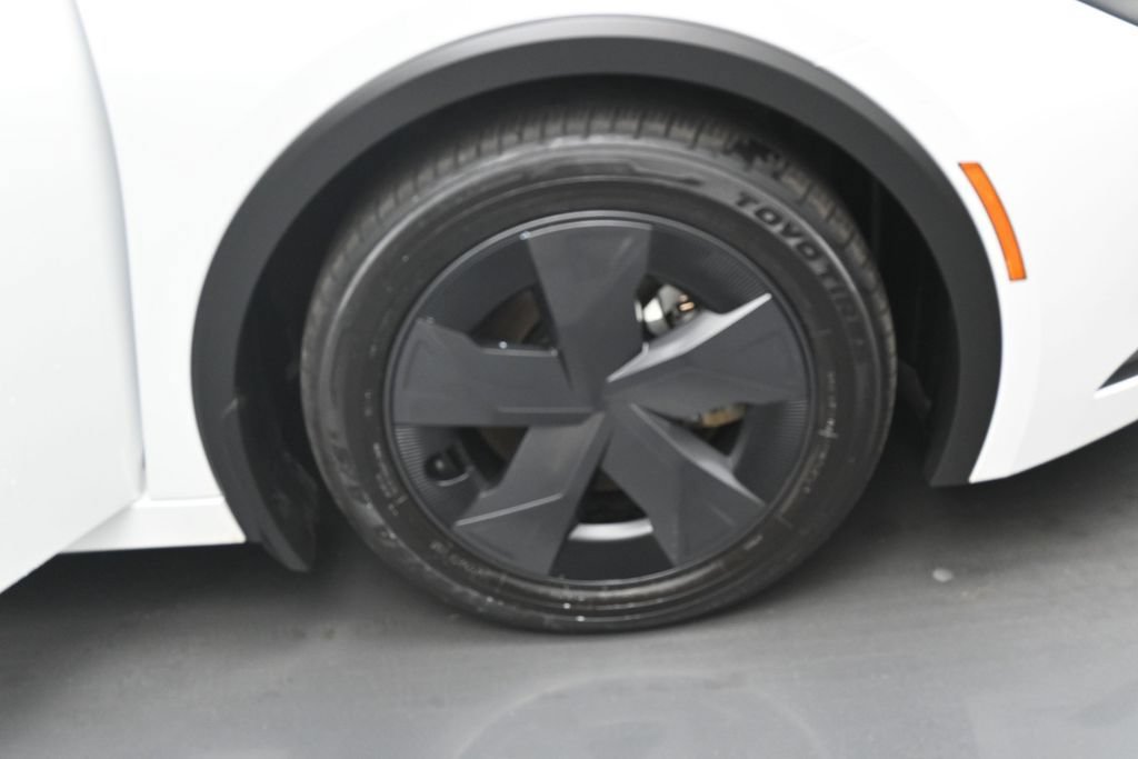 Certified 2024 Toyota Prius Prime FWD image 33