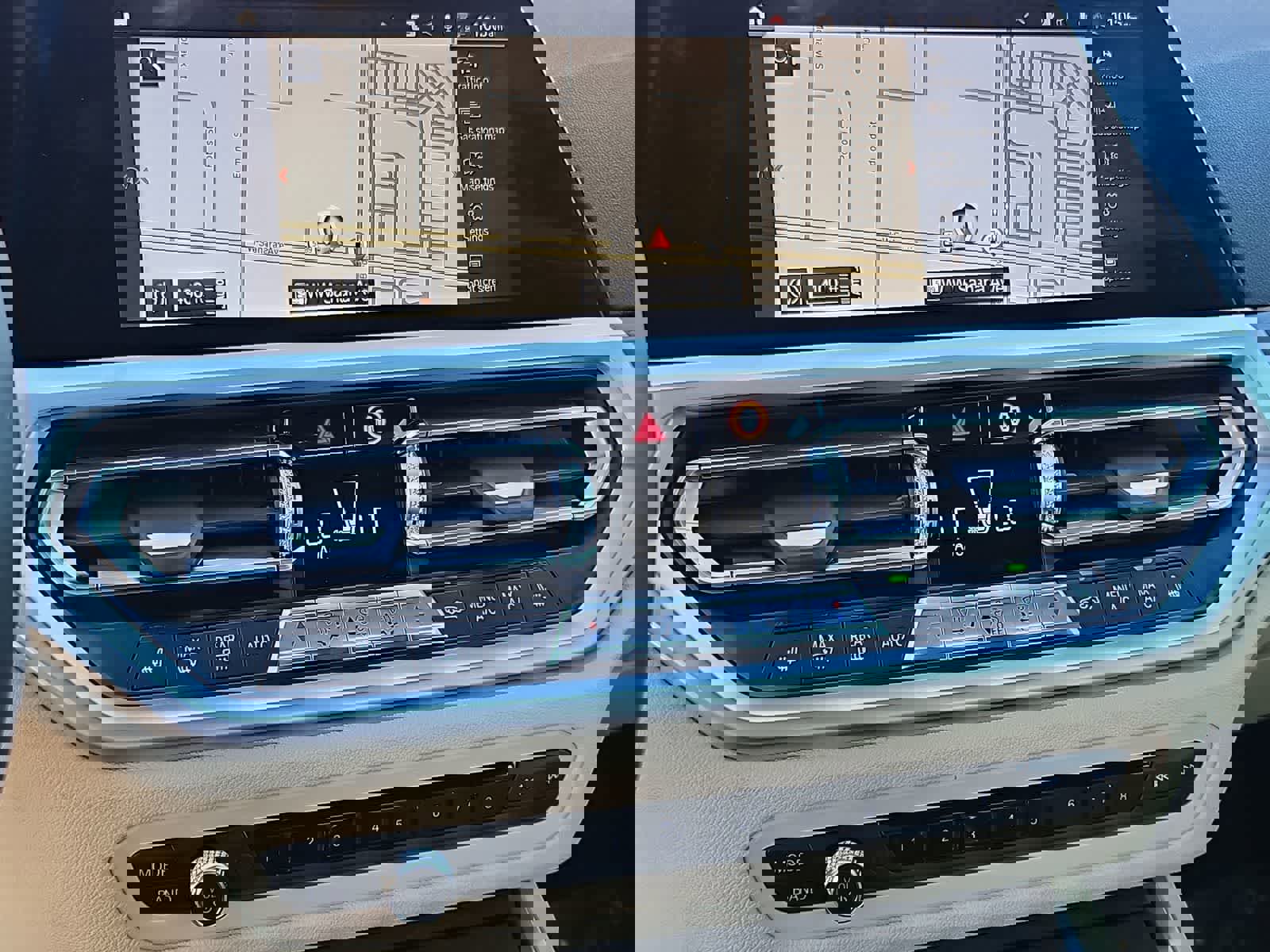 Used 2020 BMW 330i Sedan w/ Premium Package image 28