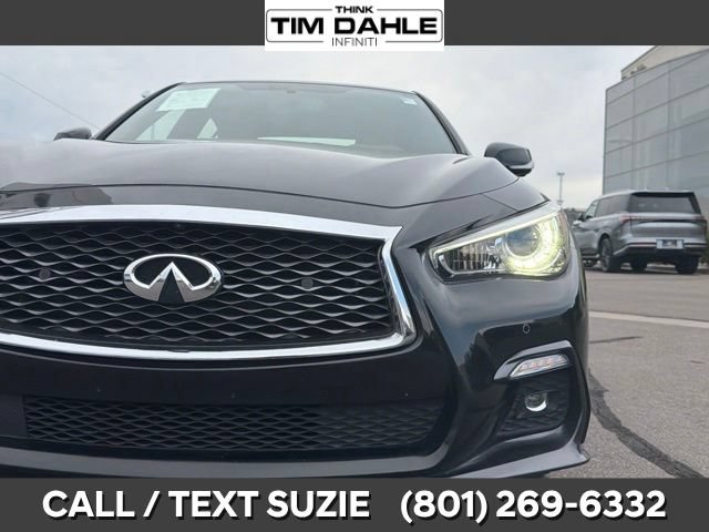 Used 2019 INFINITI Q50 Red Sport 400 w/ Sensory Package AWD/4WD image 5