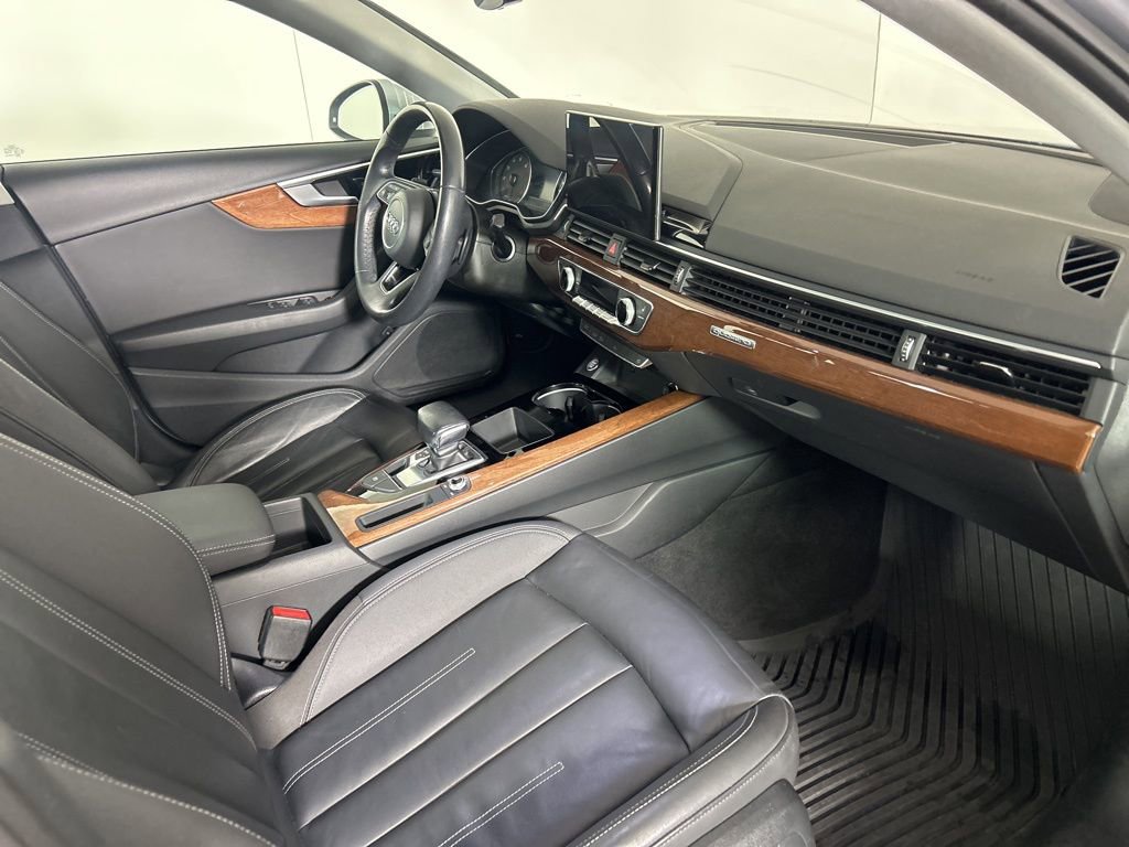 Used 2021 Audi A4 2.0T Premium w/ Convenience Package image 16