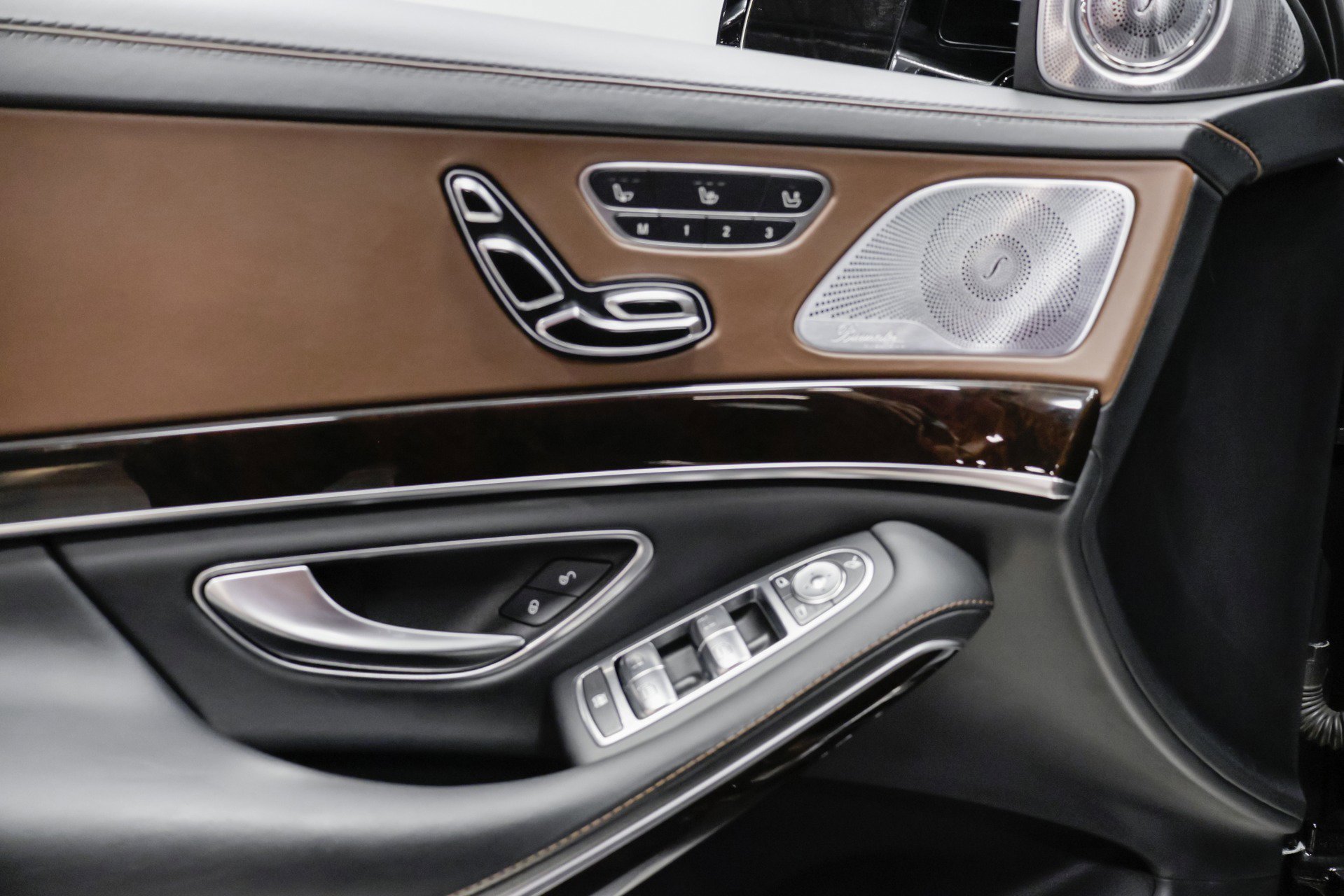 Used 2019 Mercedes-Benz Maybach S 560 4MATIC image 34