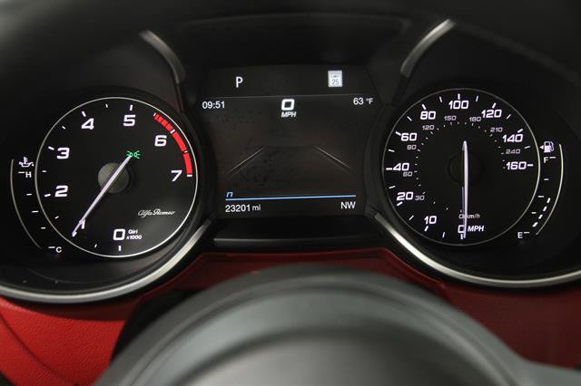 Used 2020 Alfa Romeo Stelvio Ti AWD/4WD image 8