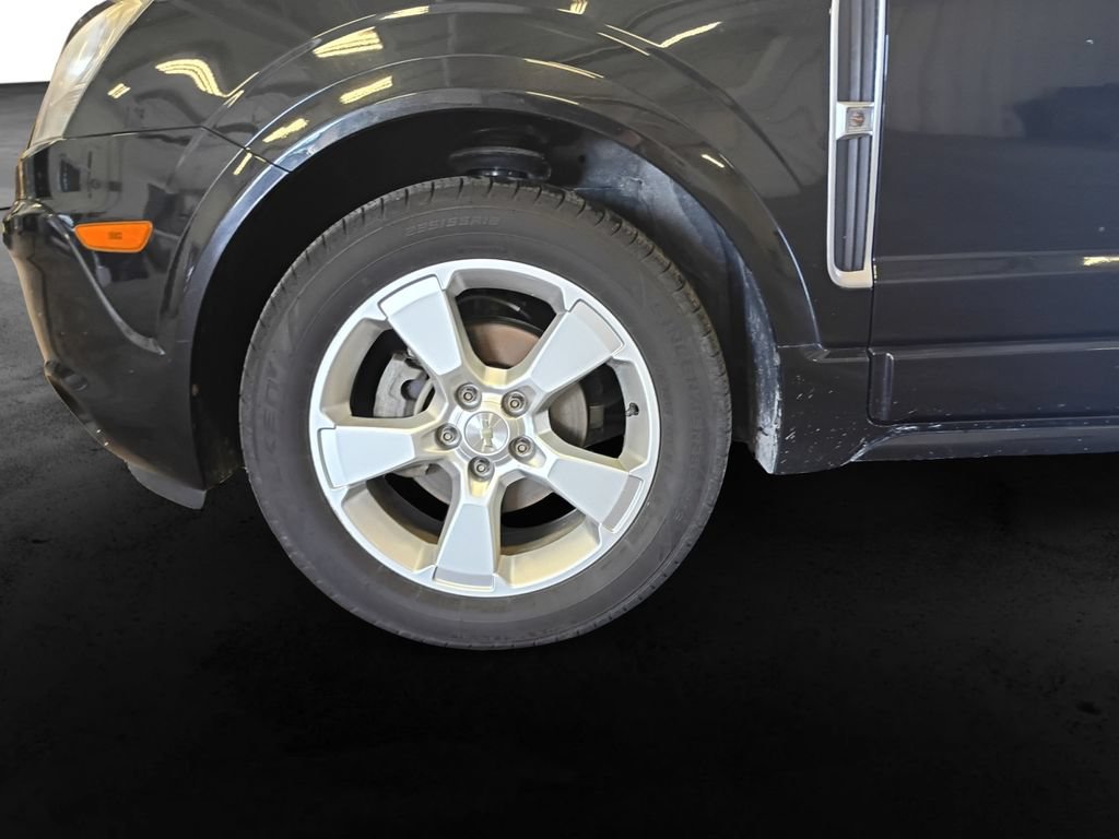 Used 2014 Chevrolet Captiva Sport LT w/ Convenience Package FWD image 10