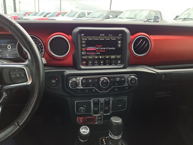 Used 2021 Jeep Gladiator Rubicon AWD/4WD image 17