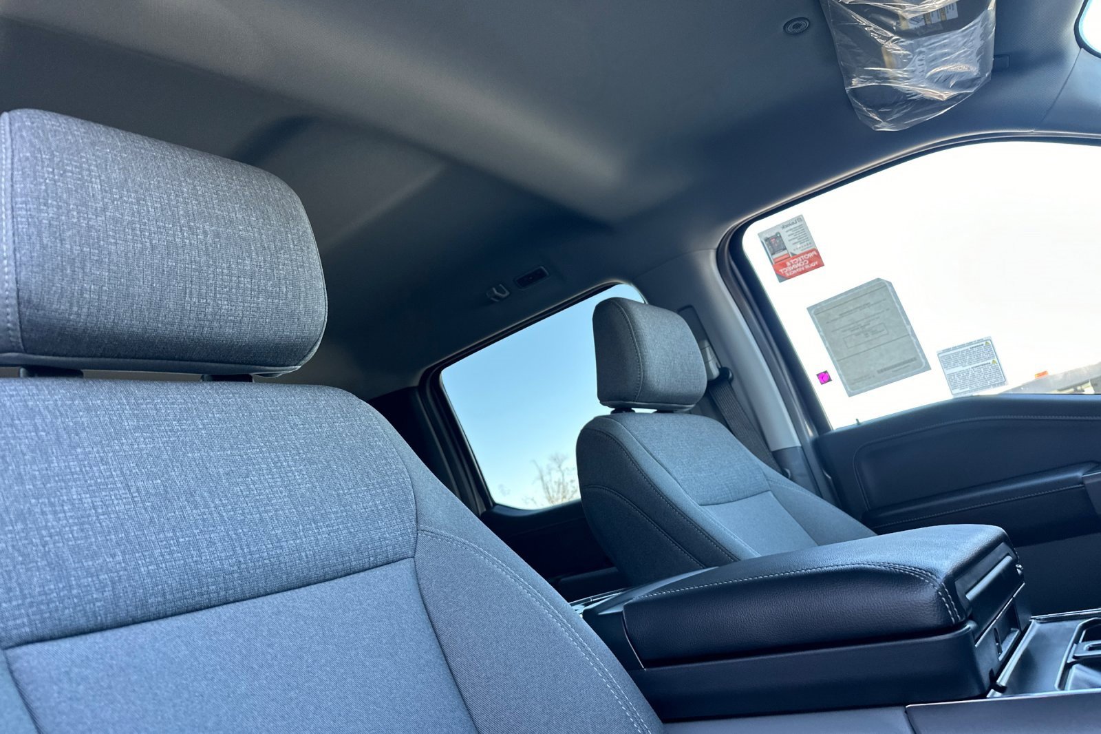 New 2025 Ford F150 XLT w/ Equipment Group 303A High image 16