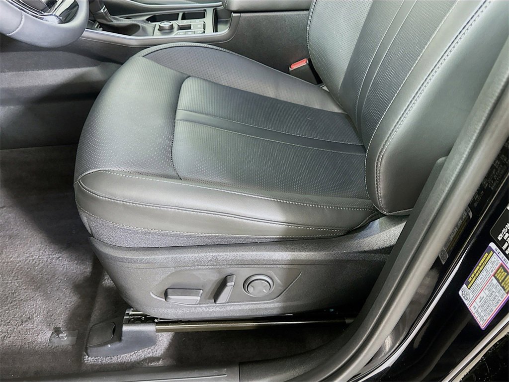 Certified 2025 Kia Sorento X-Line EX image 28