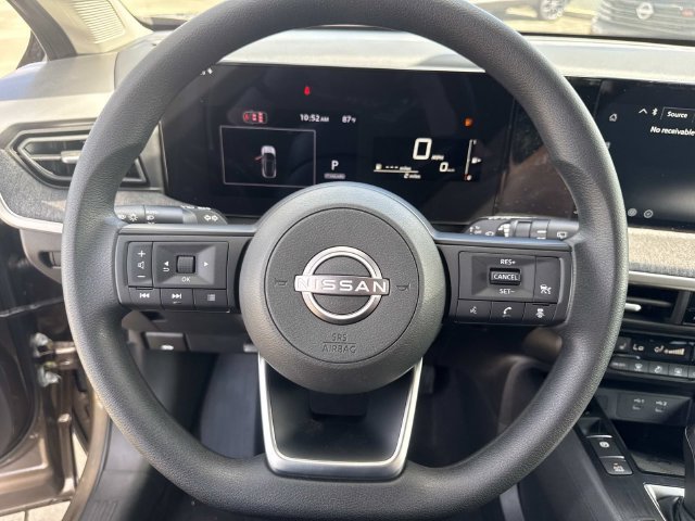 New 2027 Nissan Kicks SV AWD/4WD image 22