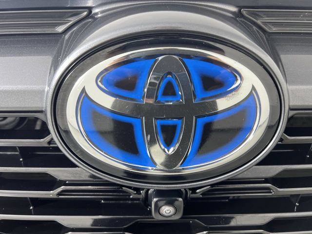 Used 2023 Toyota RAV4 XSE AWD/4WD image 32