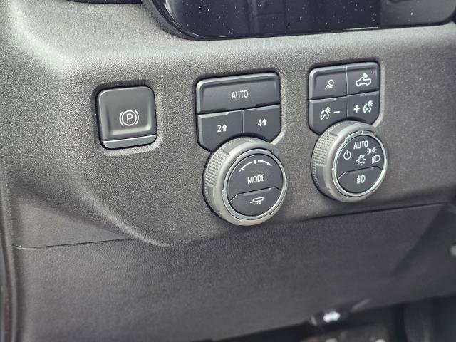 Used 2022 Chevrolet Silverado 1500 RST w/ RST All Star Premium Package image 22