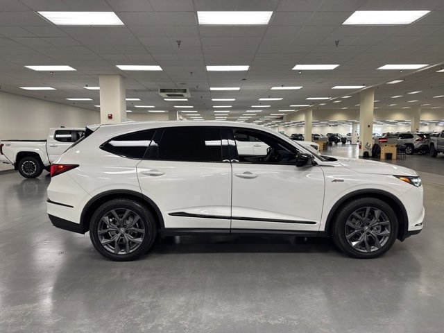 Used 2023 Acura MDX A-Spec image 8