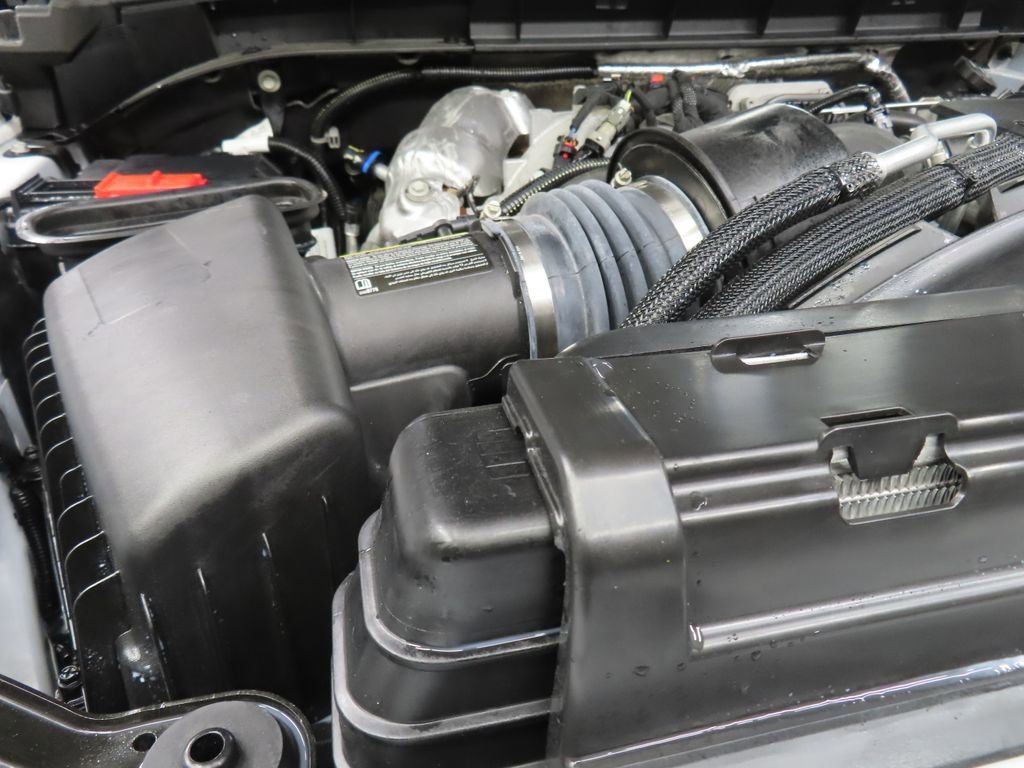 Used 2025 GMC Sierra 3500 Denali image 31