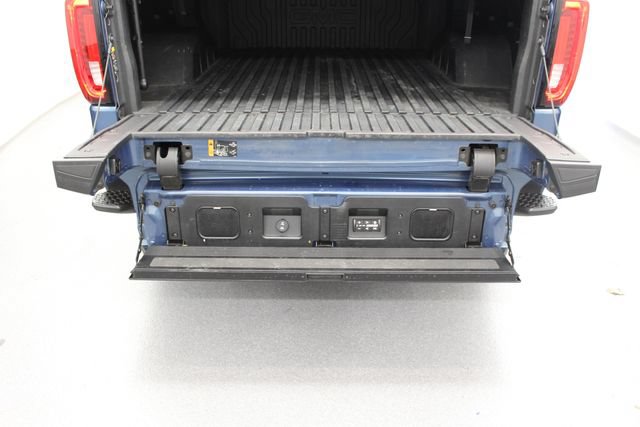 Used 2025 GMC Sierra 1500 Denali Ultimate AWD/4WD image 9