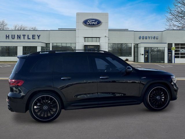 Used 2021 Mercedes-Benz GLB 35 AMG 4MATIC image 3