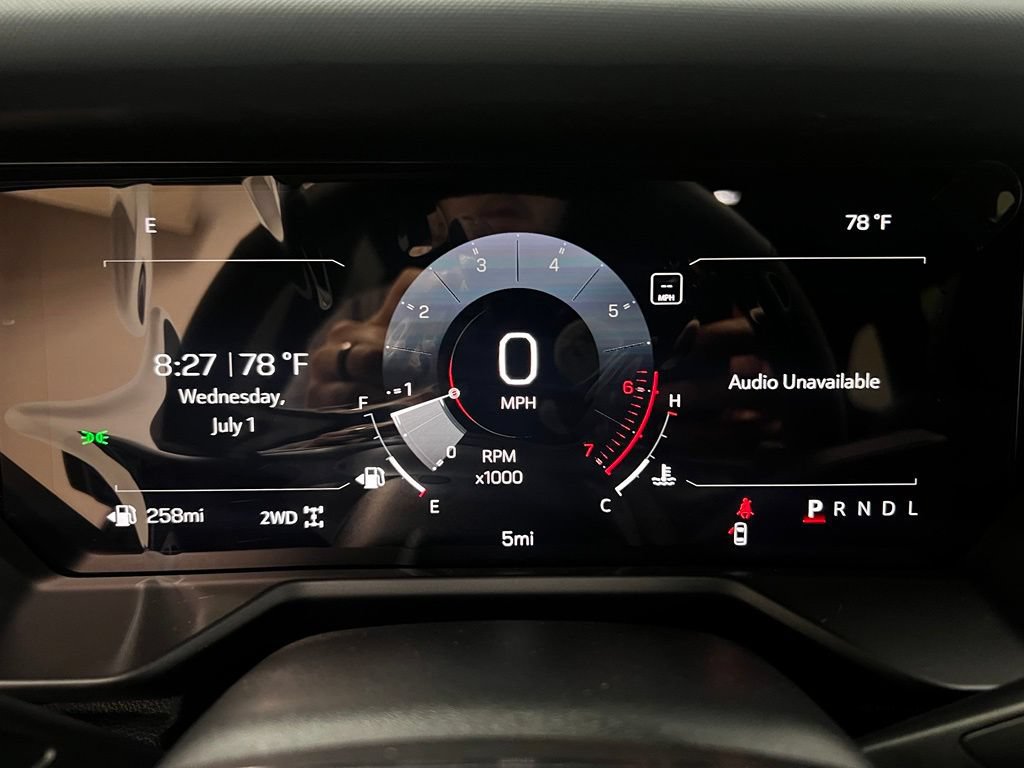New 2026 GMC Acadia AT4 w/ Luxury Package AWD/4WD image 20