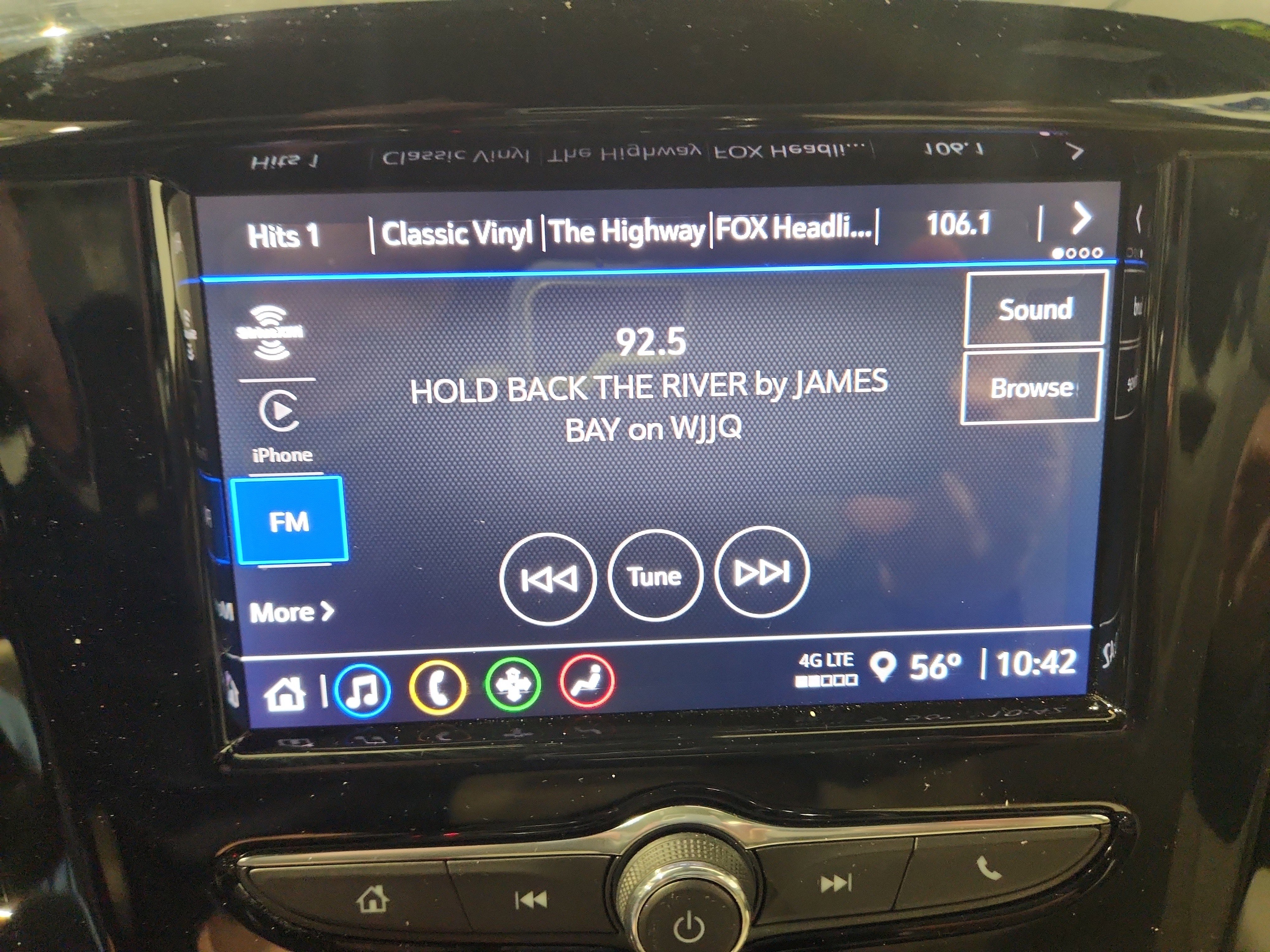 Certified 2023 Chevrolet Traverse LS image 9