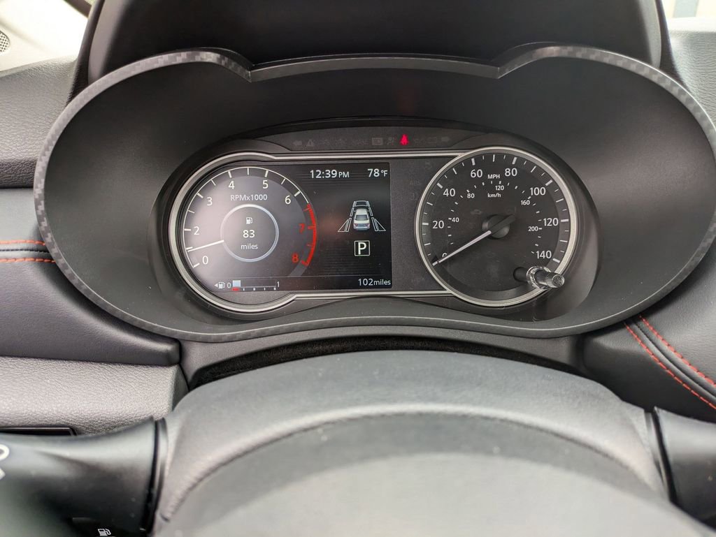 New 2025 Nissan Versa SR w/ Trunk Package image 13