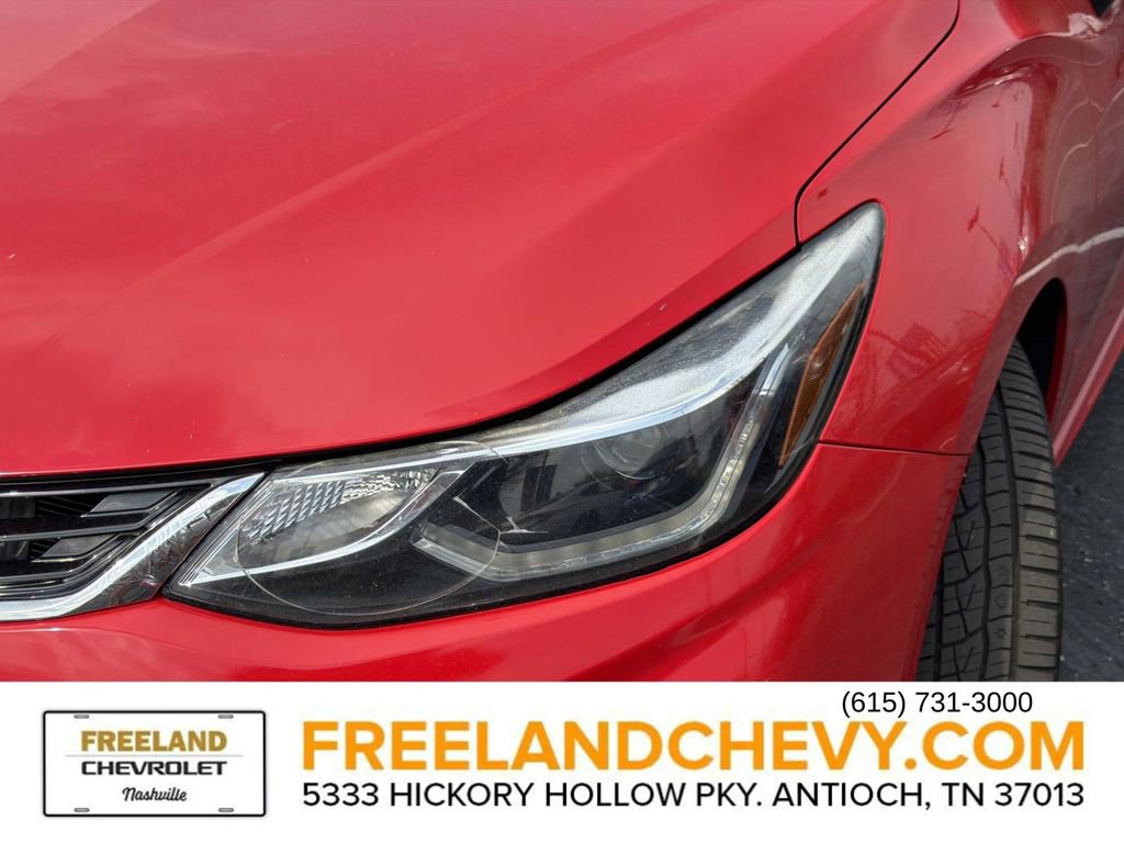 Used 2017 Chevrolet Cruze Premier FWD image 12