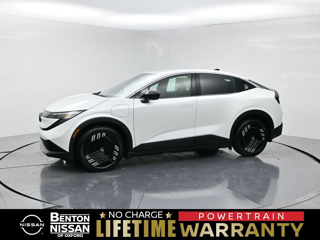 New 2026 Nissan Leaf image 1