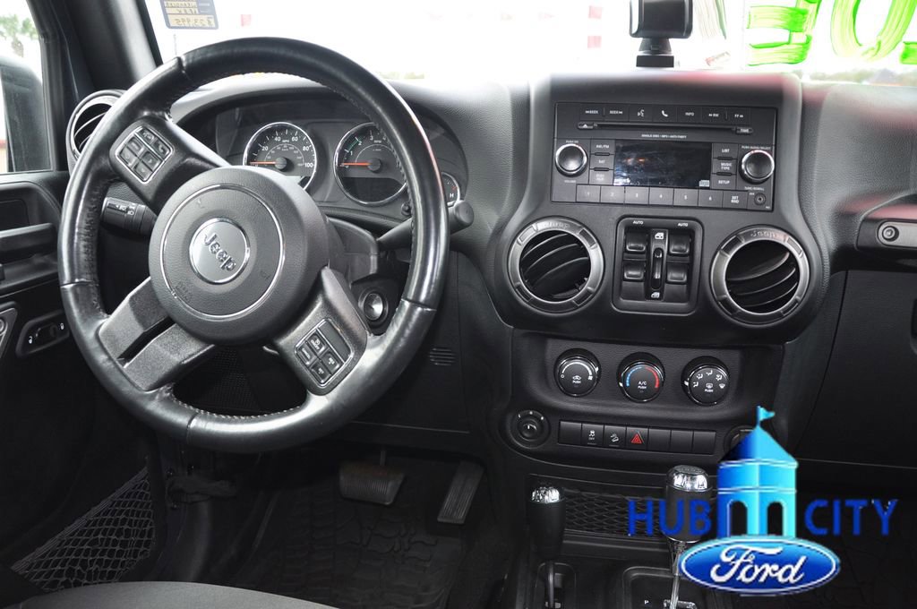 Used 2018 Jeep Wrangler Unlimited Sport S image 19