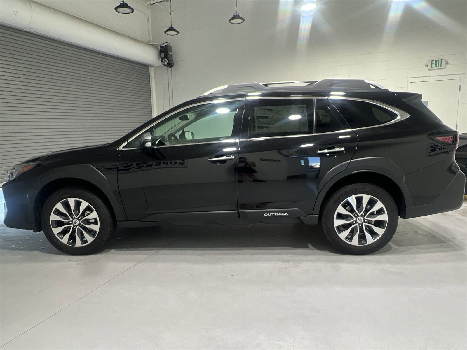 New 2025 Subaru Outback Touring XT image 5