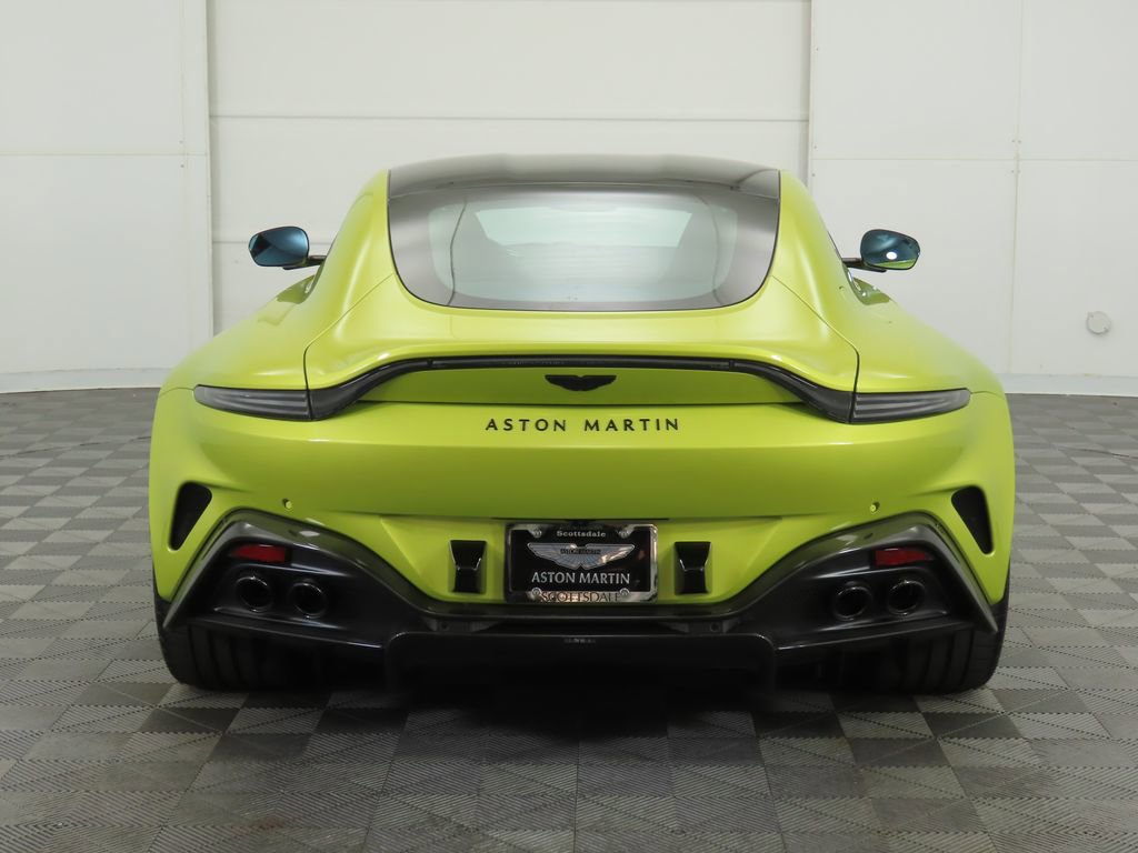 Used 2025 Aston Martin V8 Vantage Coupe image 6