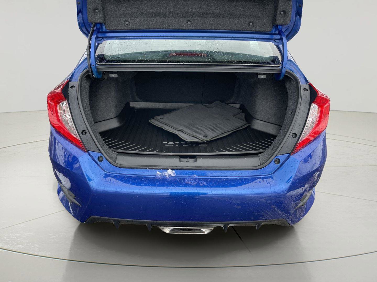 Used 2021 Honda Civic Sport image 9