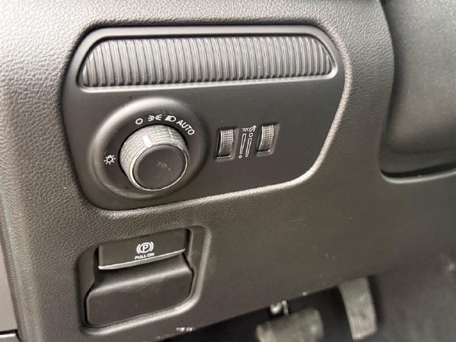 New 2026 Jeep Grand Wagoneer Limited AWD/4WD image 23
