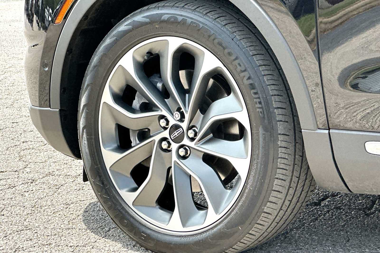 Used 2023 Lincoln Nautilus Reserve w/ Equipment Group 201A AWD/4WD image 11
