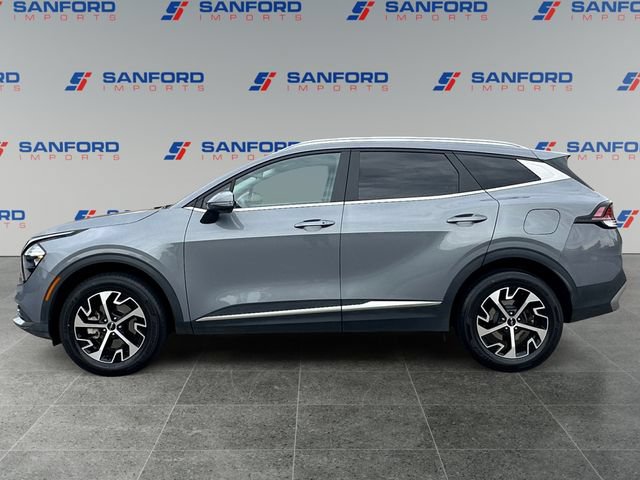 Used 2023 Kia Sportage EX AWD/4WD image 2