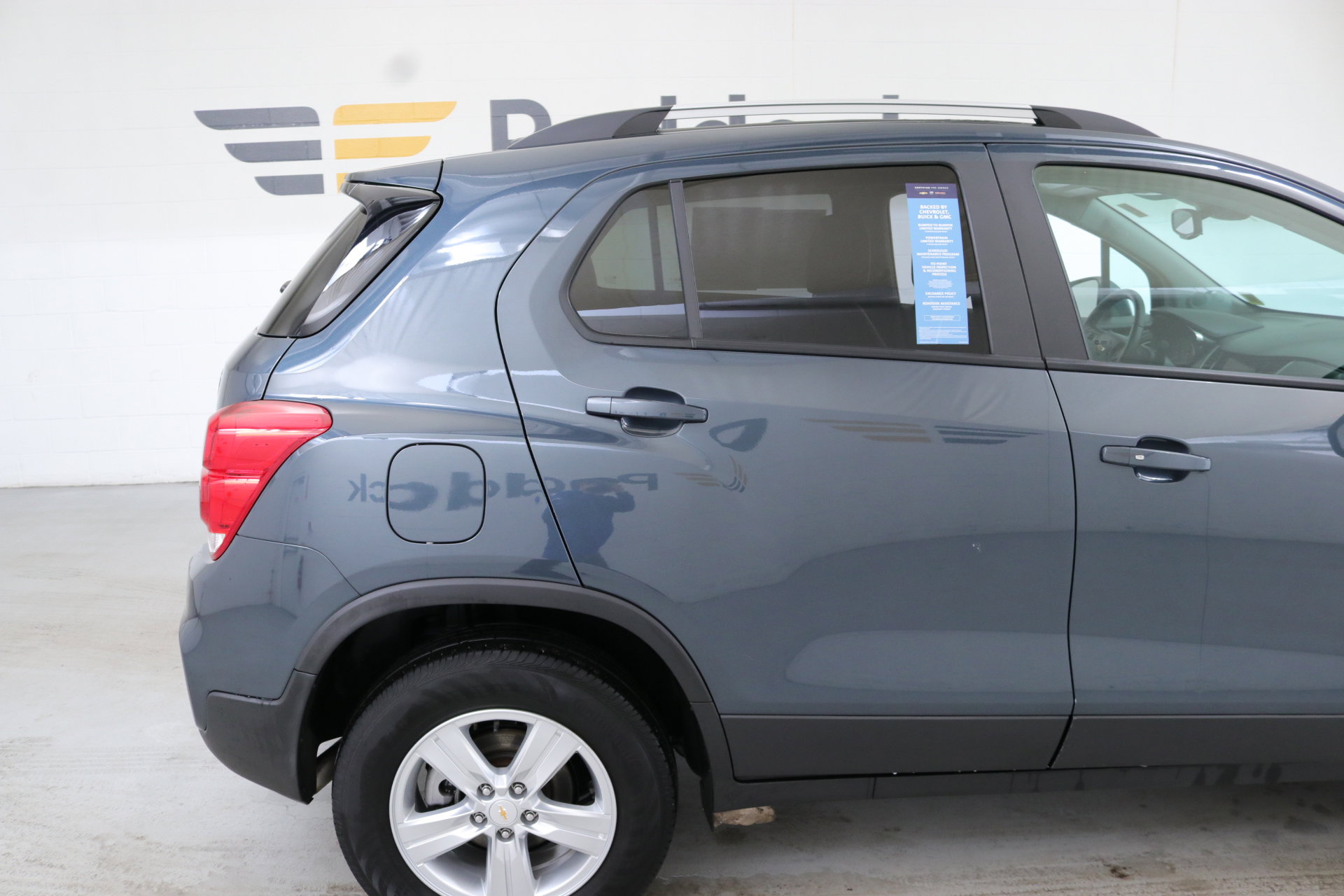Certified 2022 Chevrolet Trax LT w/ LT Convenience Package image 10