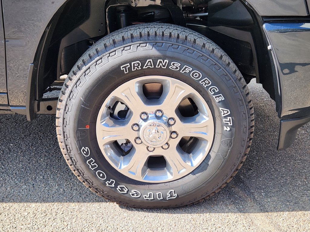 New 2026 RAM 2500 Big Horn AWD/4WD image 16