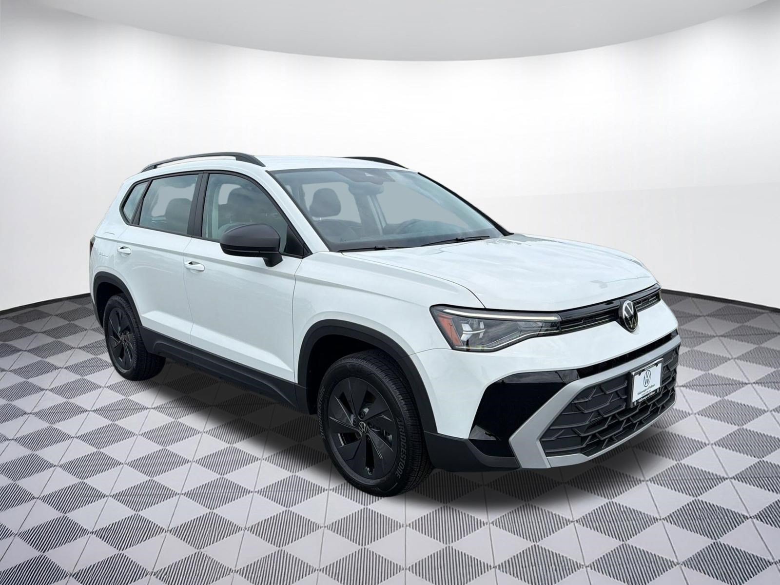 New 2026 Volkswagen Taos S FWD image 7