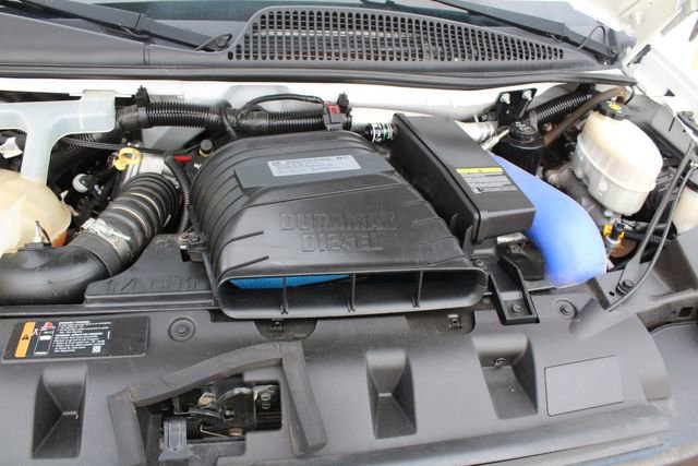 Used 2016 Chevrolet Express 3500 image 29