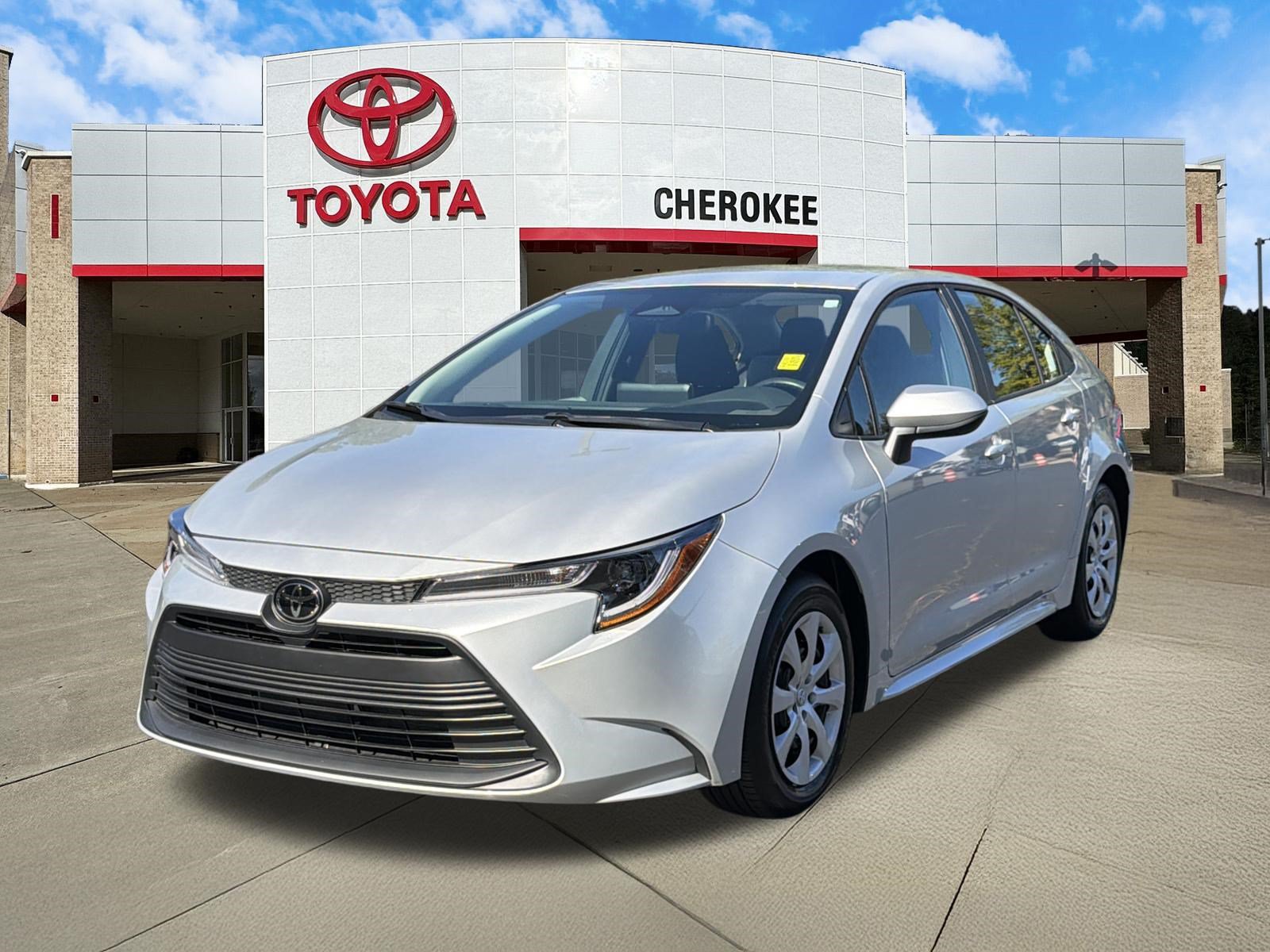 Used 2024 Toyota Corolla LE FWD image 1