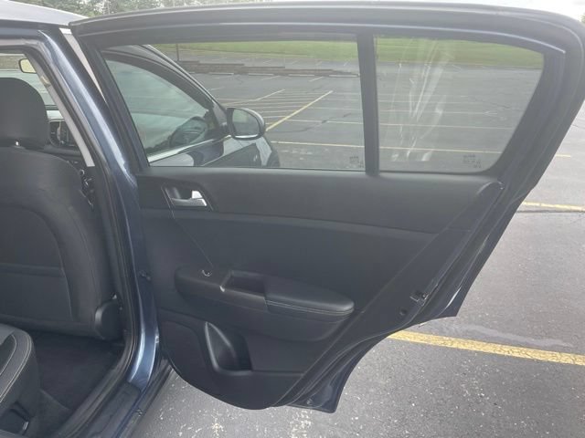 Used 2018 Kia Sportage LX AWD/4WD image 46