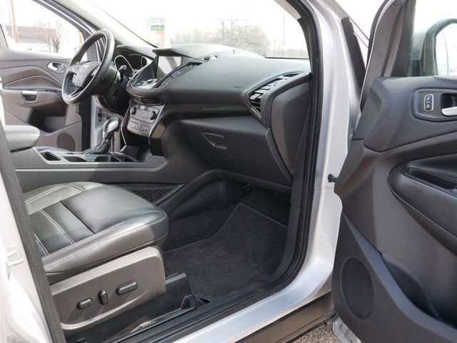 Used 2019 Ford Escape Titanium AWD/4WD image 20