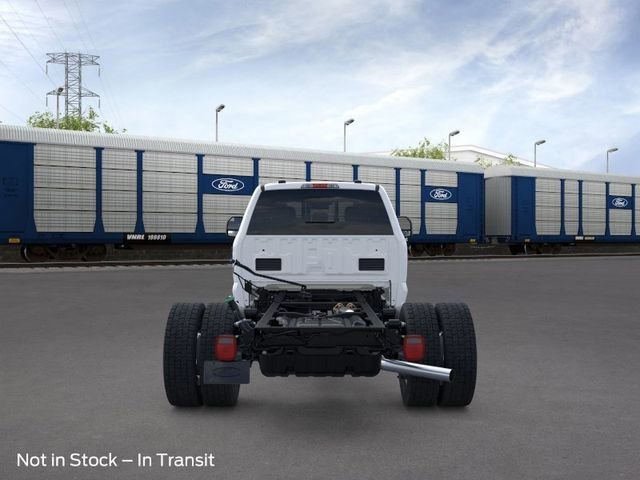 New 2026 Ford F550 4x4 Crew Cab image 5