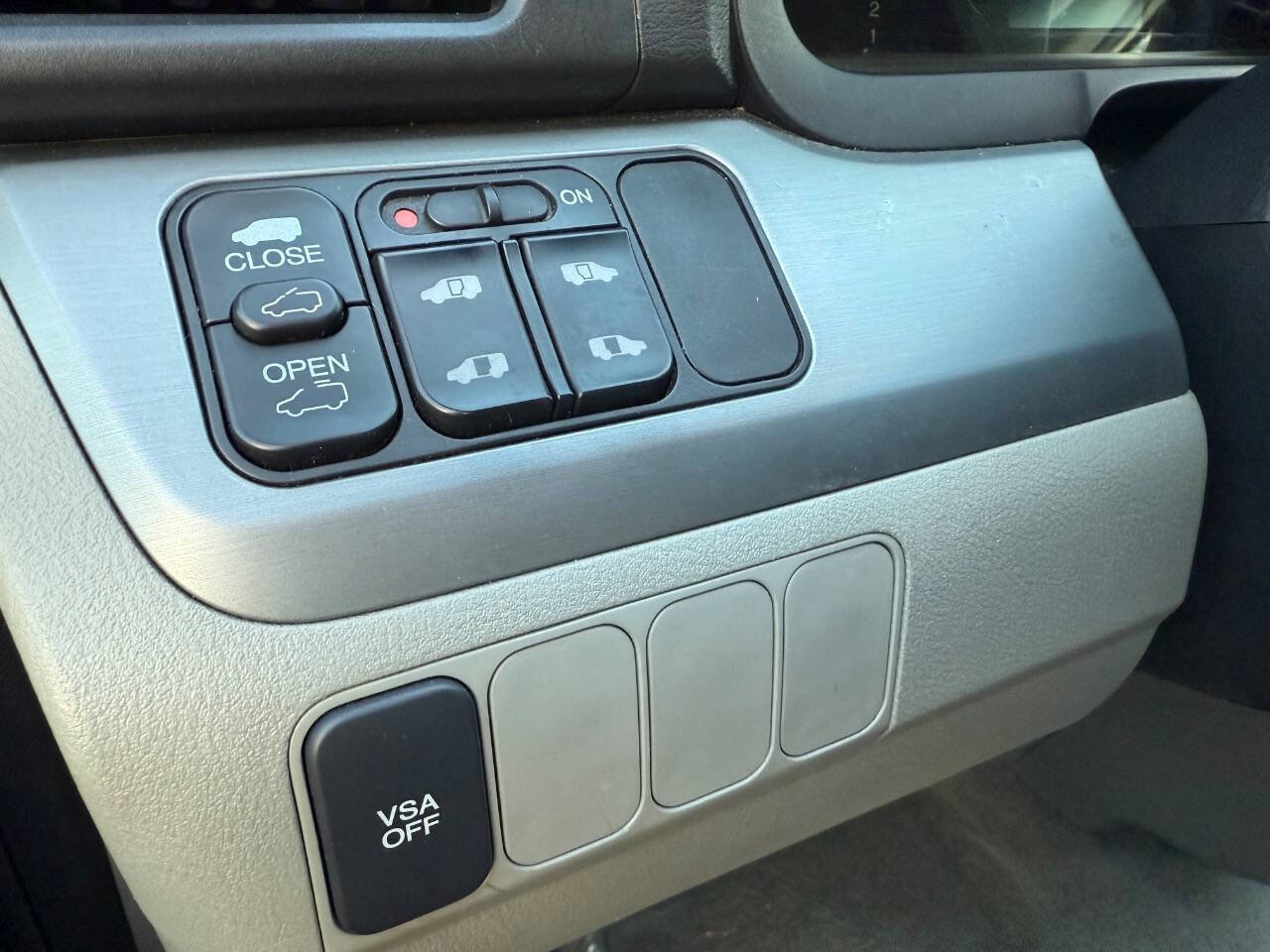 Used 2008 Honda Odyssey EX-L image 27