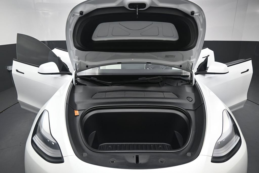 Used 2022 Tesla Model Y Performance AWD/4WD image 37