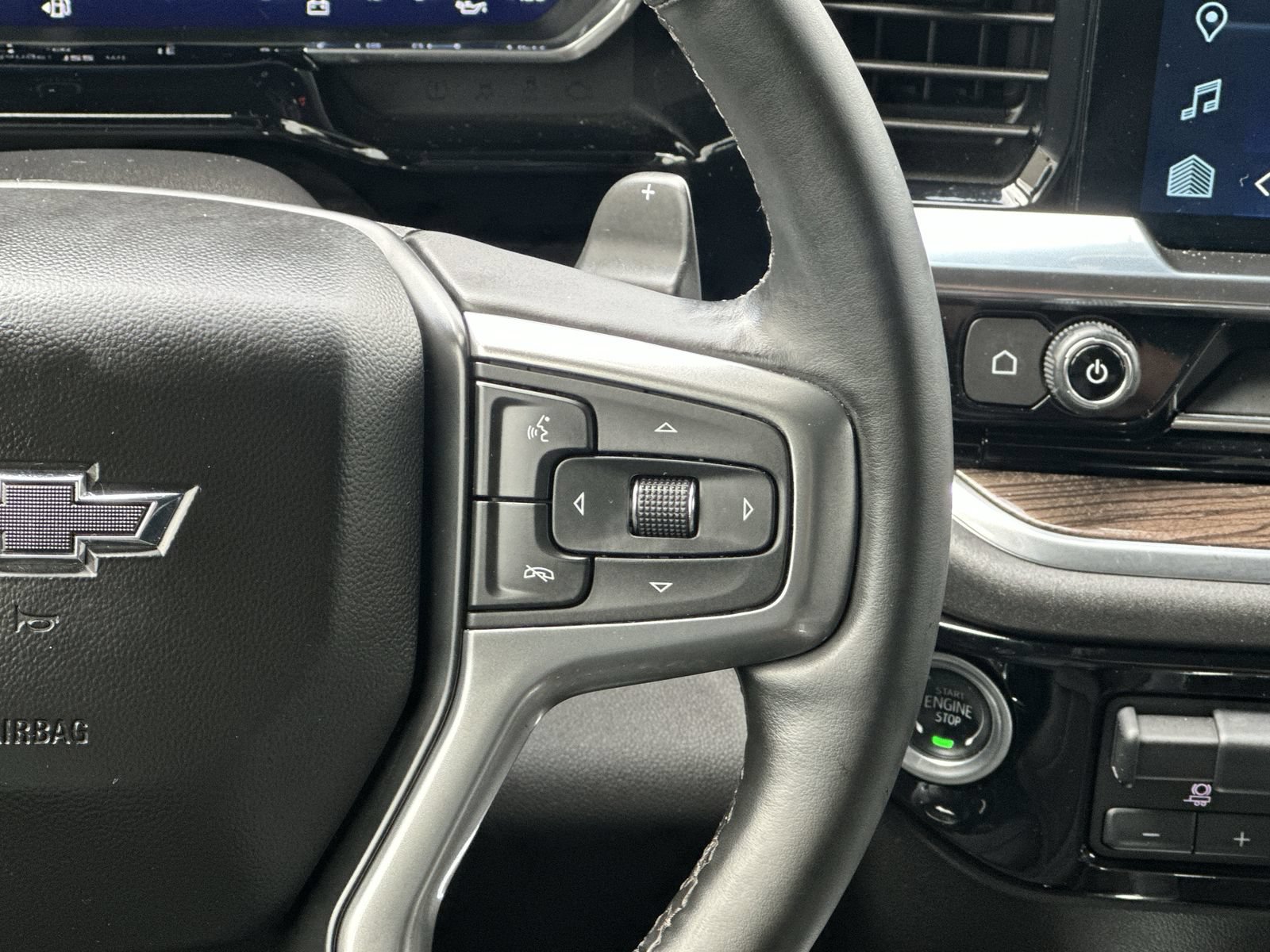 Used 2024 Chevrolet Silverado 1500 RST w/ Convenience Package II AWD/4WD image 21
